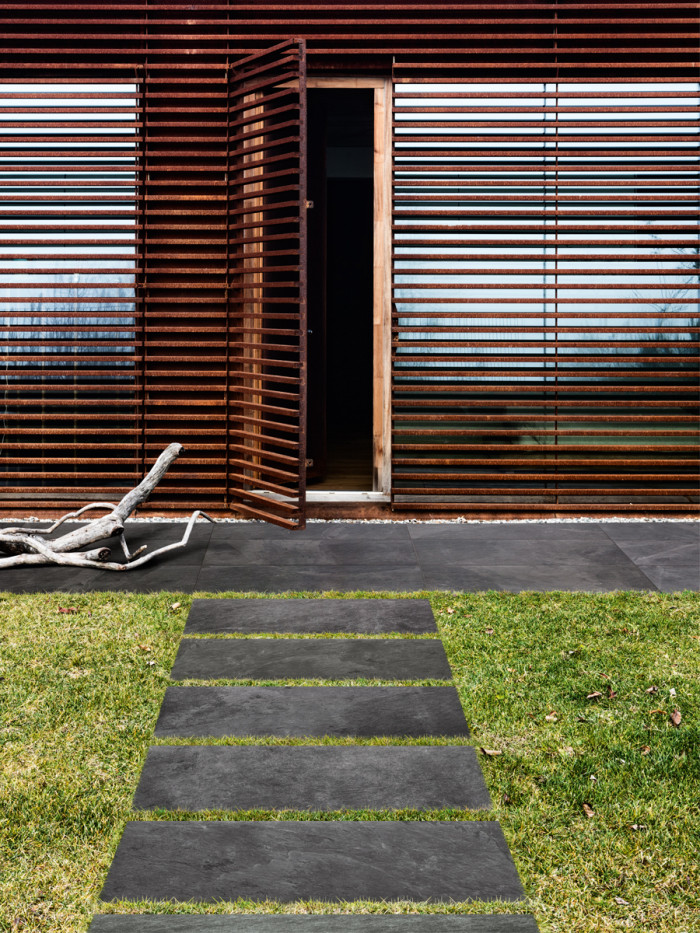 Ardesia Antracite Italian Tile - 1000x500x20mm (Last Pack)