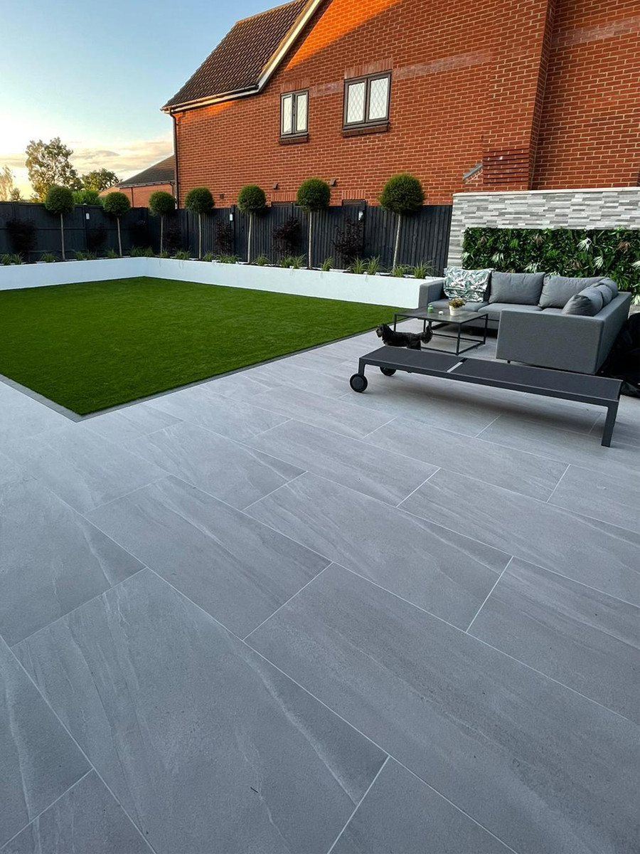 Sunstone Loki Outdoor Porcelain Slabs - 1200x600x20mm